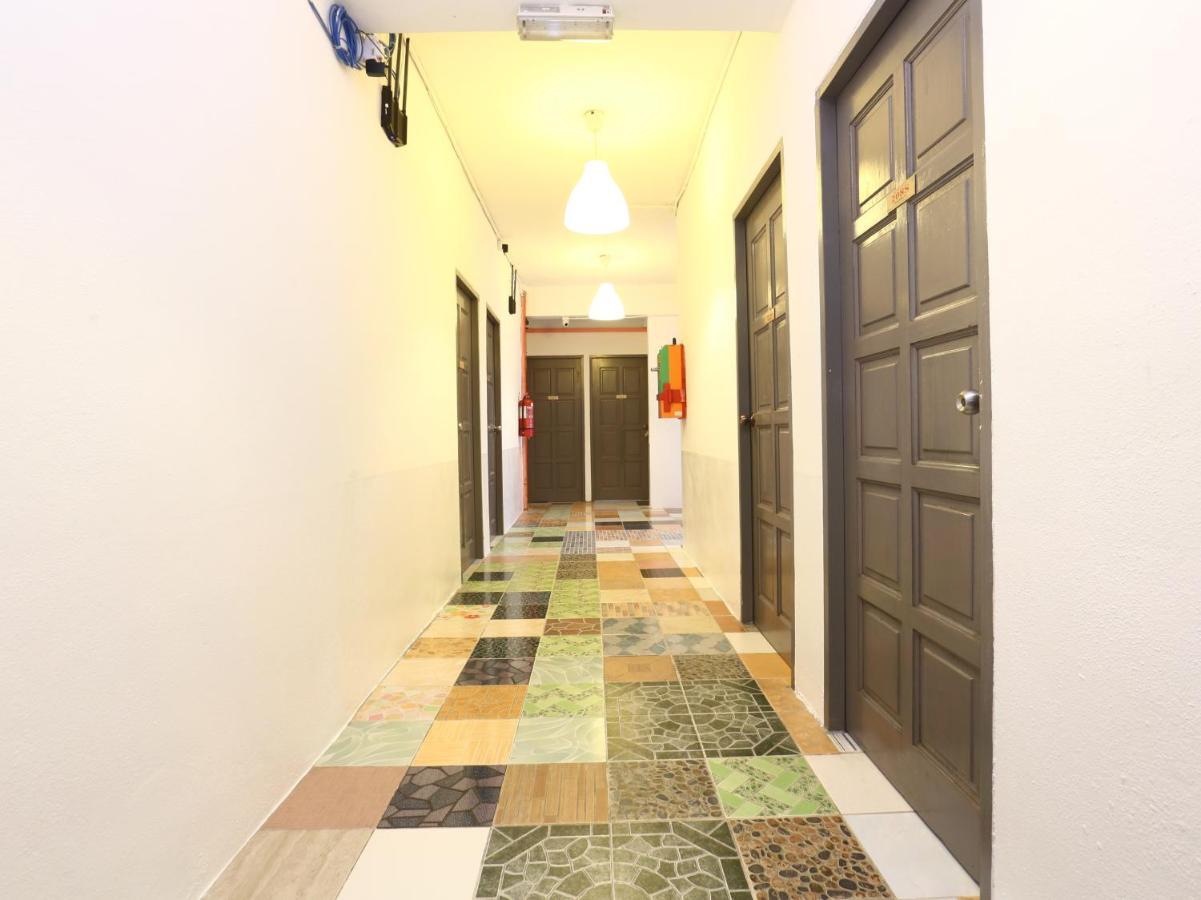 Kb Rest Inn-Family Triple Kota Bharu Exterior photo