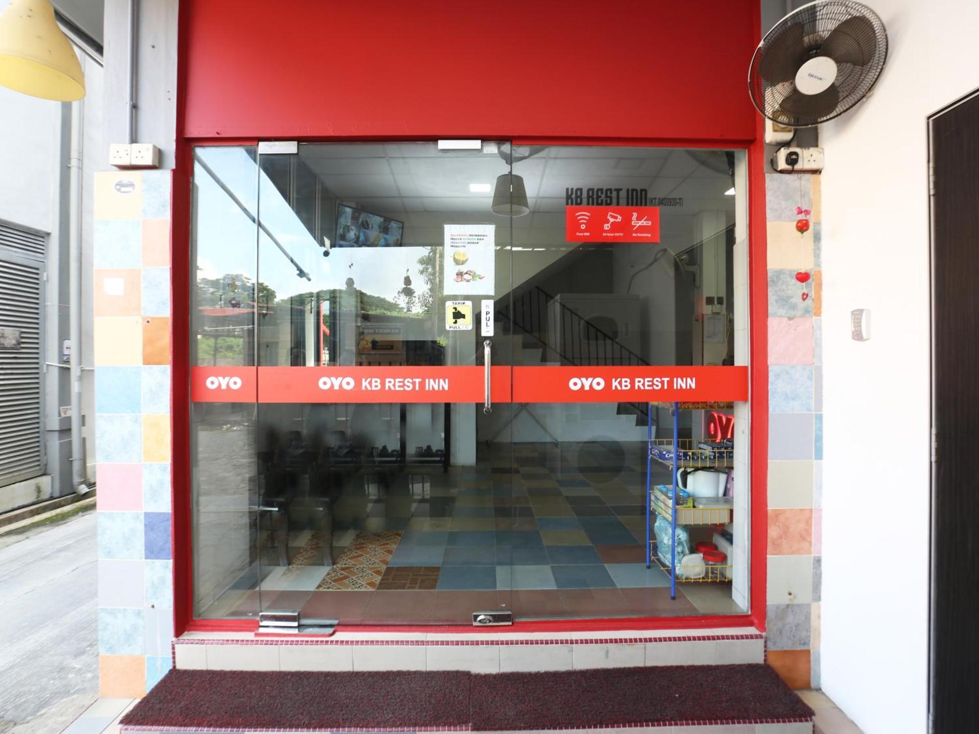 Kb Rest Inn-Family Triple Kota Bharu Exterior photo